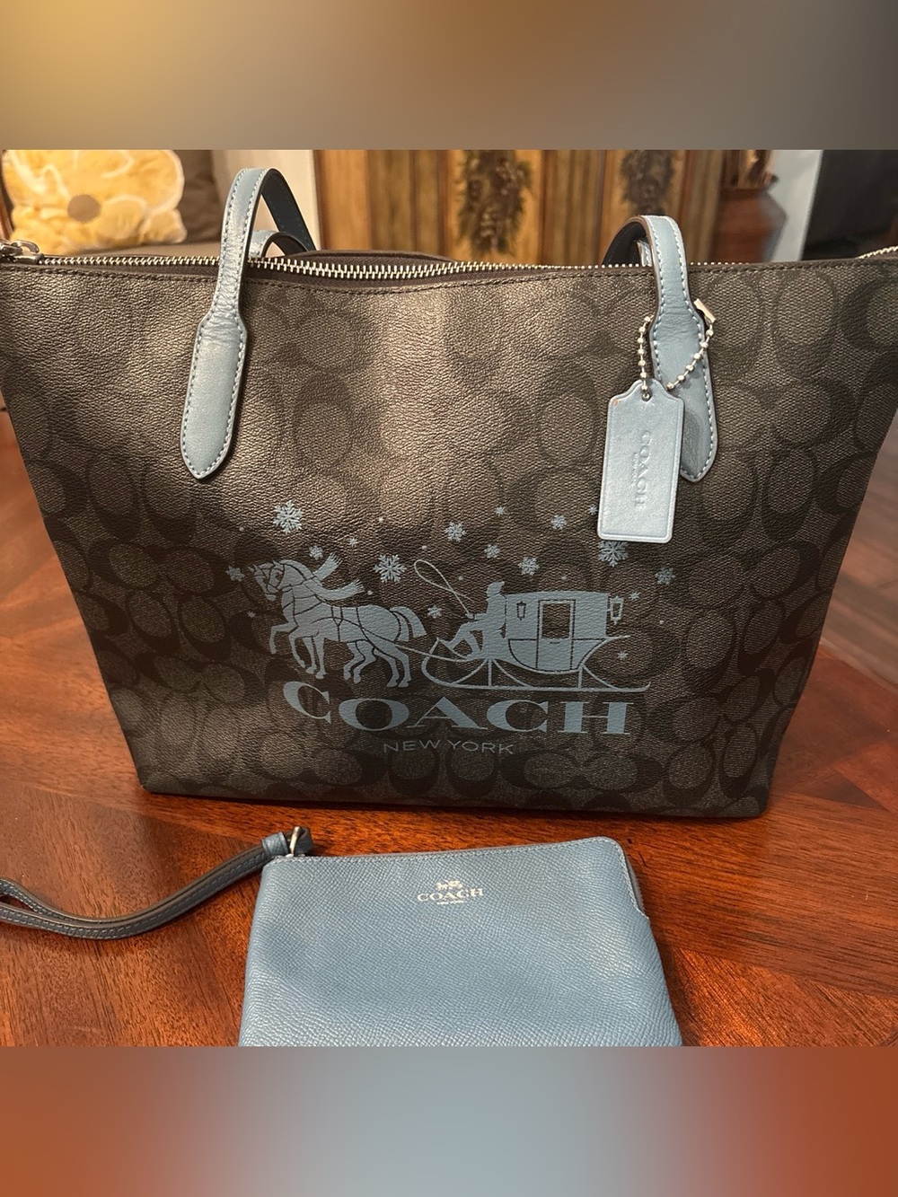 Coach Black/Blue Signature Tote with wristlet